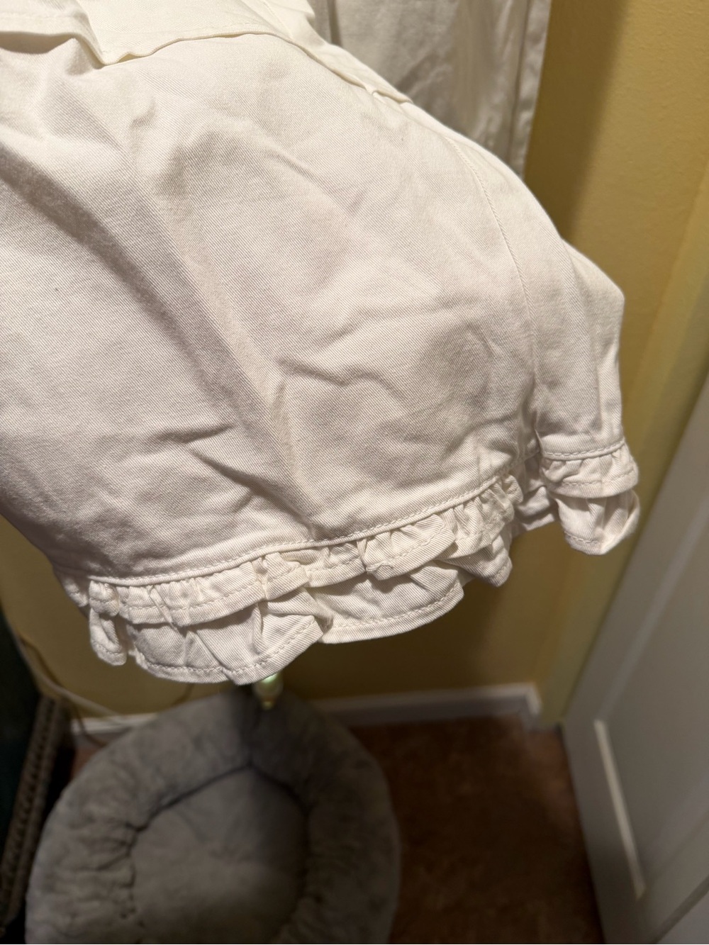 White Ruffle Hem Wide-Leg Pants - Picture 2 of 6